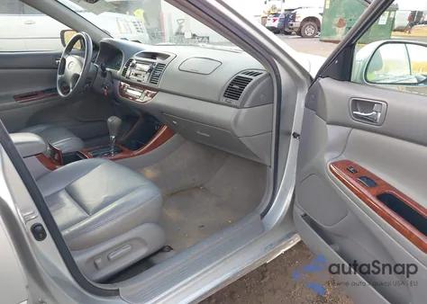 2002 Toyota Camry Xle из США, поврежденный, VIN 4T1BE32K72U594975